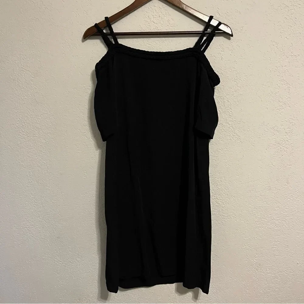Nikkie Black Off the Shoulder European Designer Dress